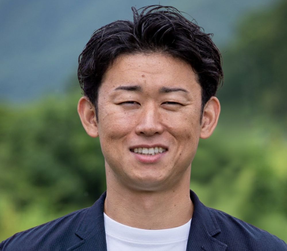 安藤_個人写真-1